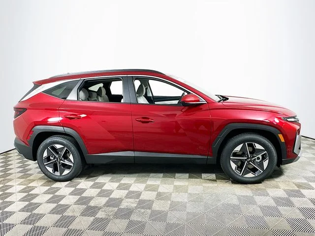 New 2026 Hyundai TUCSON SEL