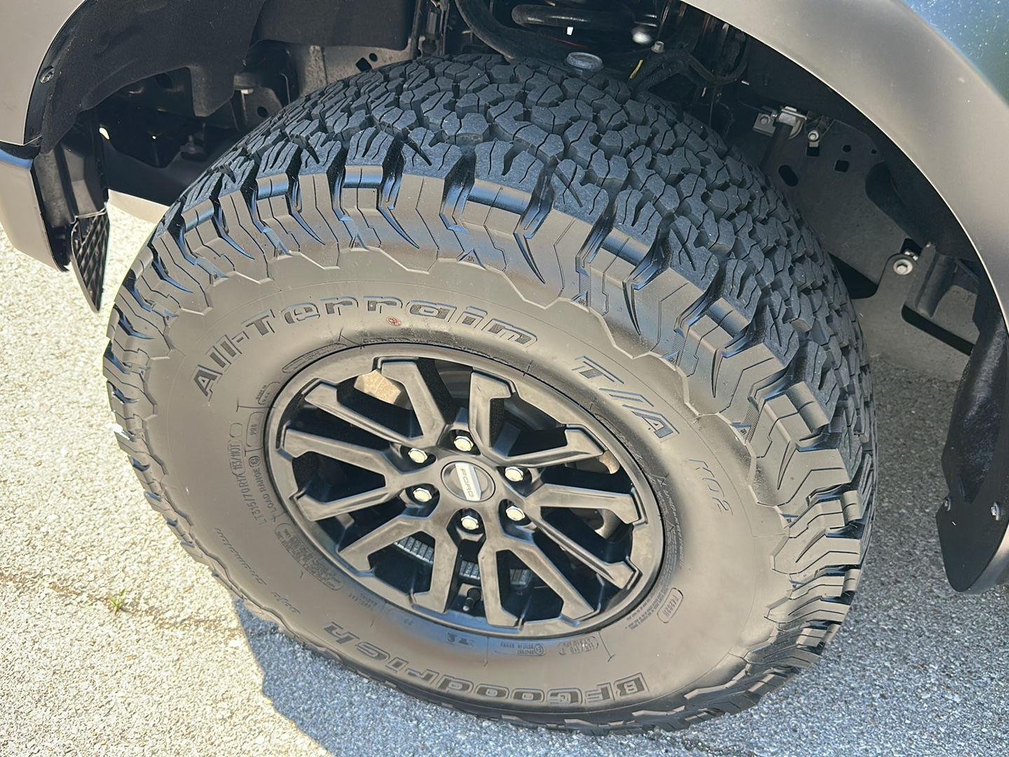 Certified Used 2025 Green Ford Raptor image 9