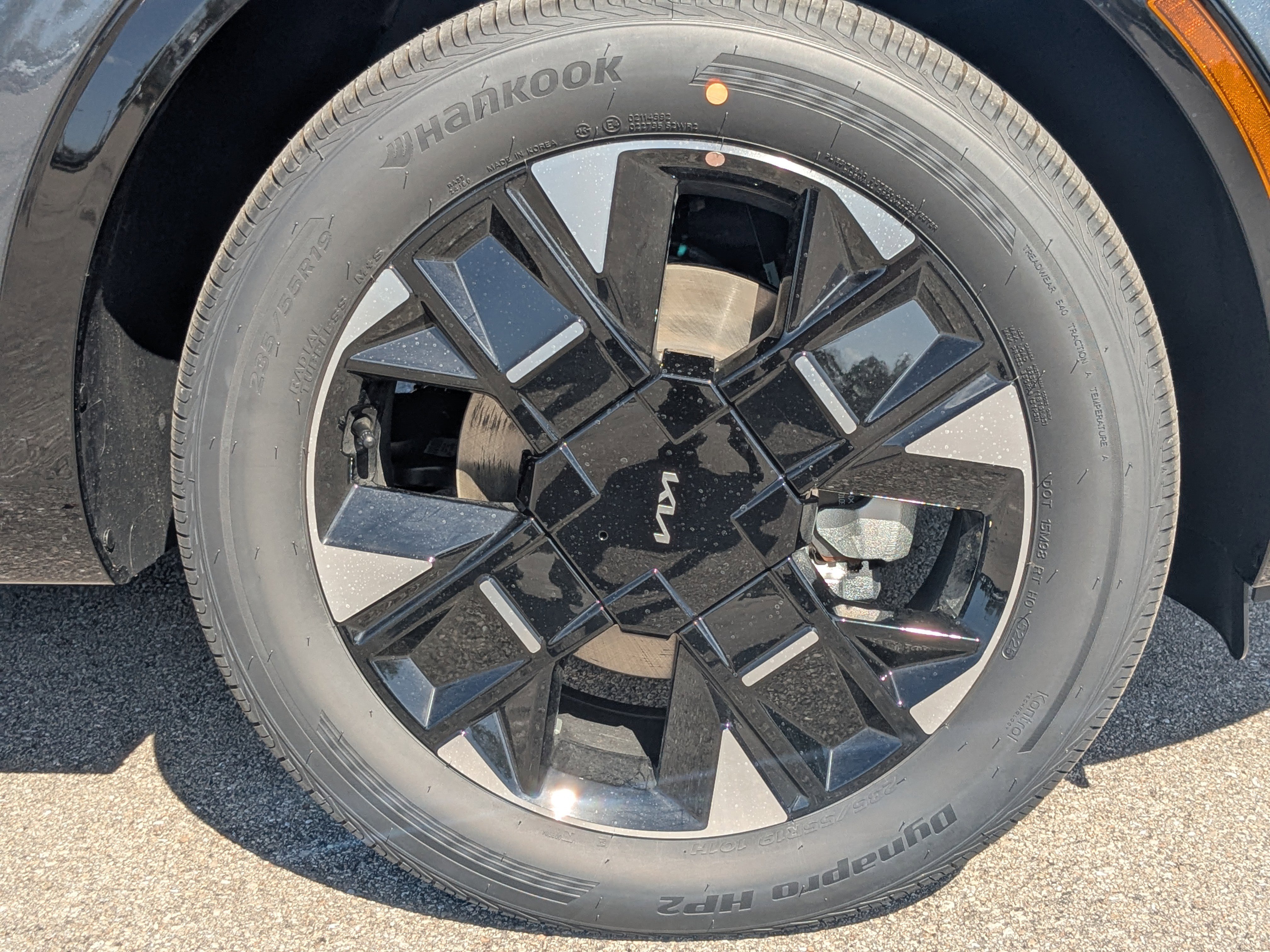 New 2026 Gravity Gray Kia SX Prestige image 11