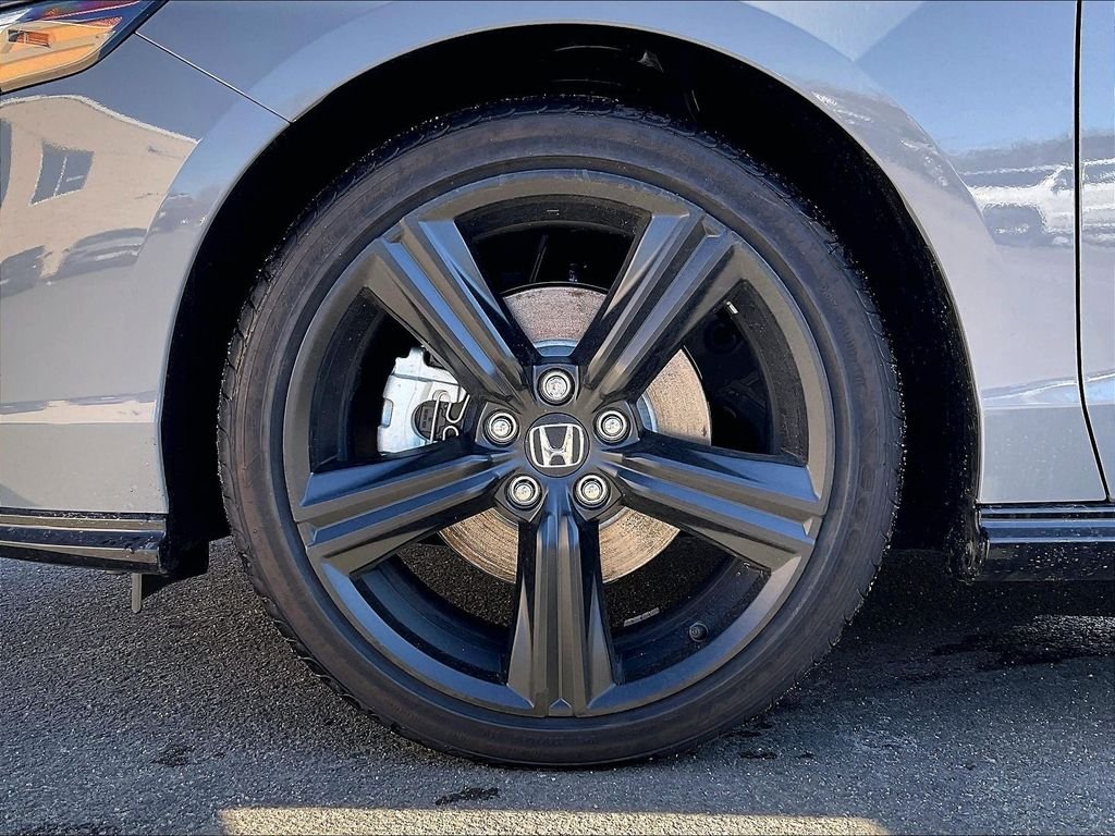 New 2026 Urban Gray Pearl Honda Sport-L image 8