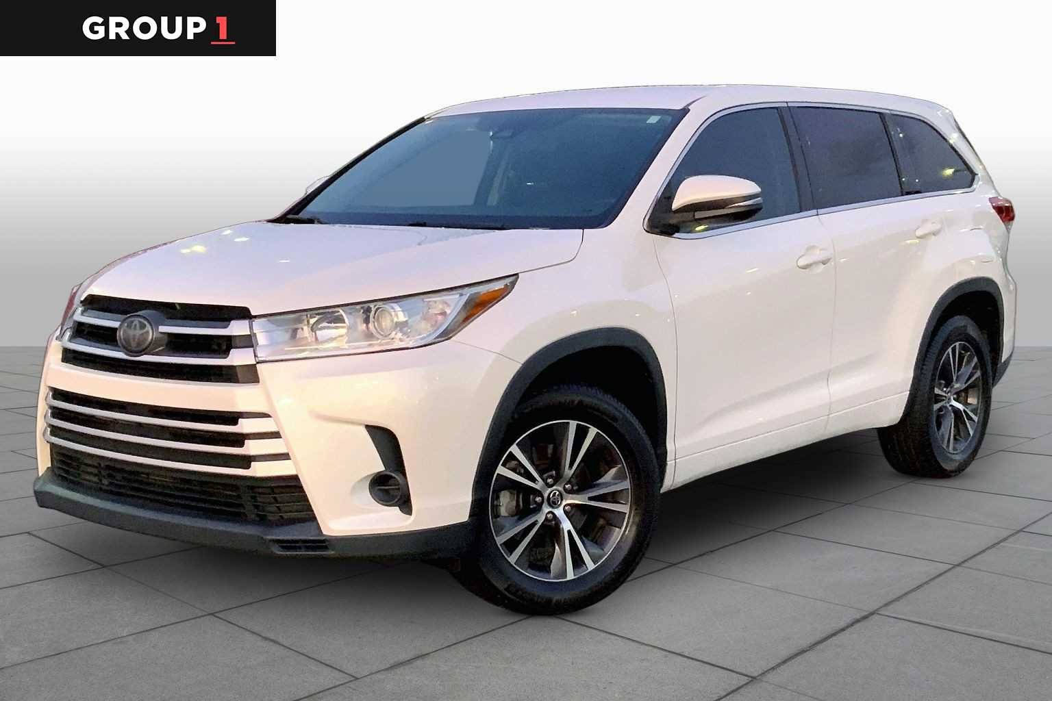 2017 Toyota Highlander LE