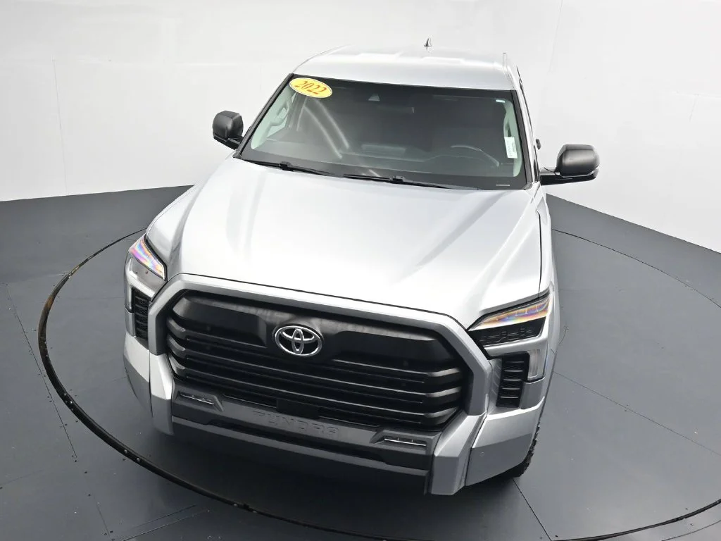 Used 2022 Silver Toyota SR5 image 24