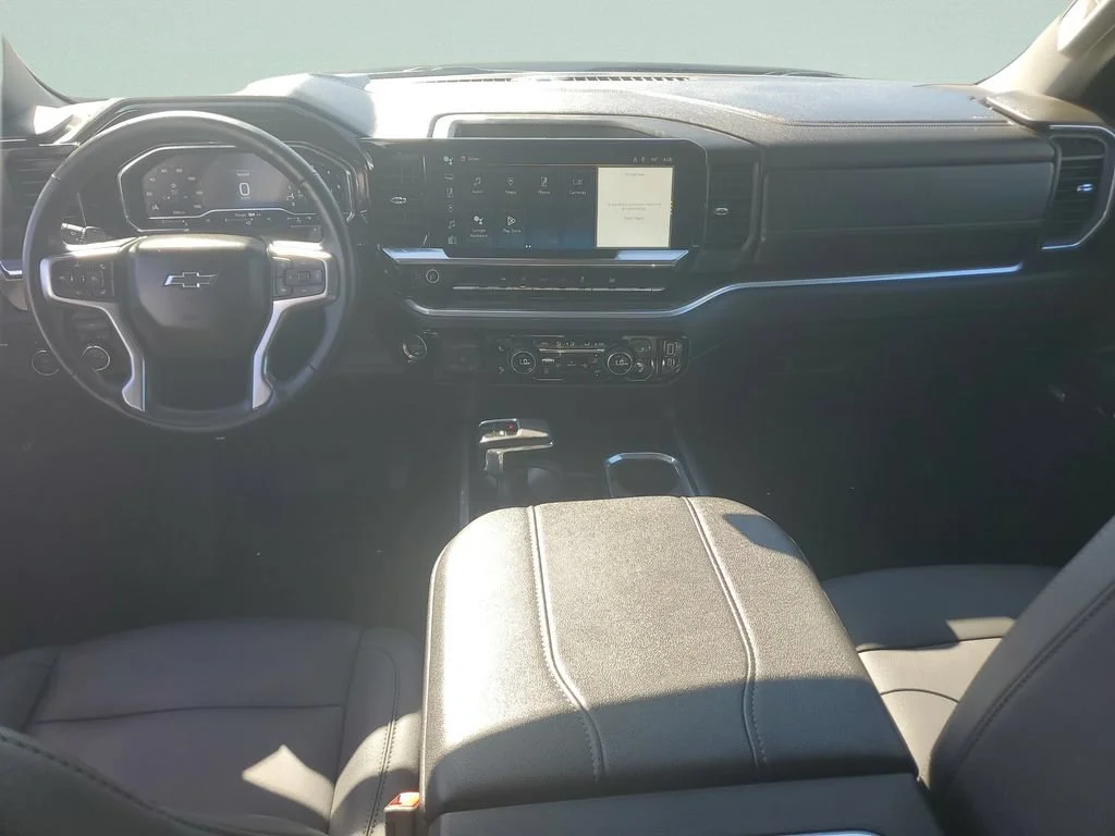 Used 2024 Summit White Chevrolet RST image 22