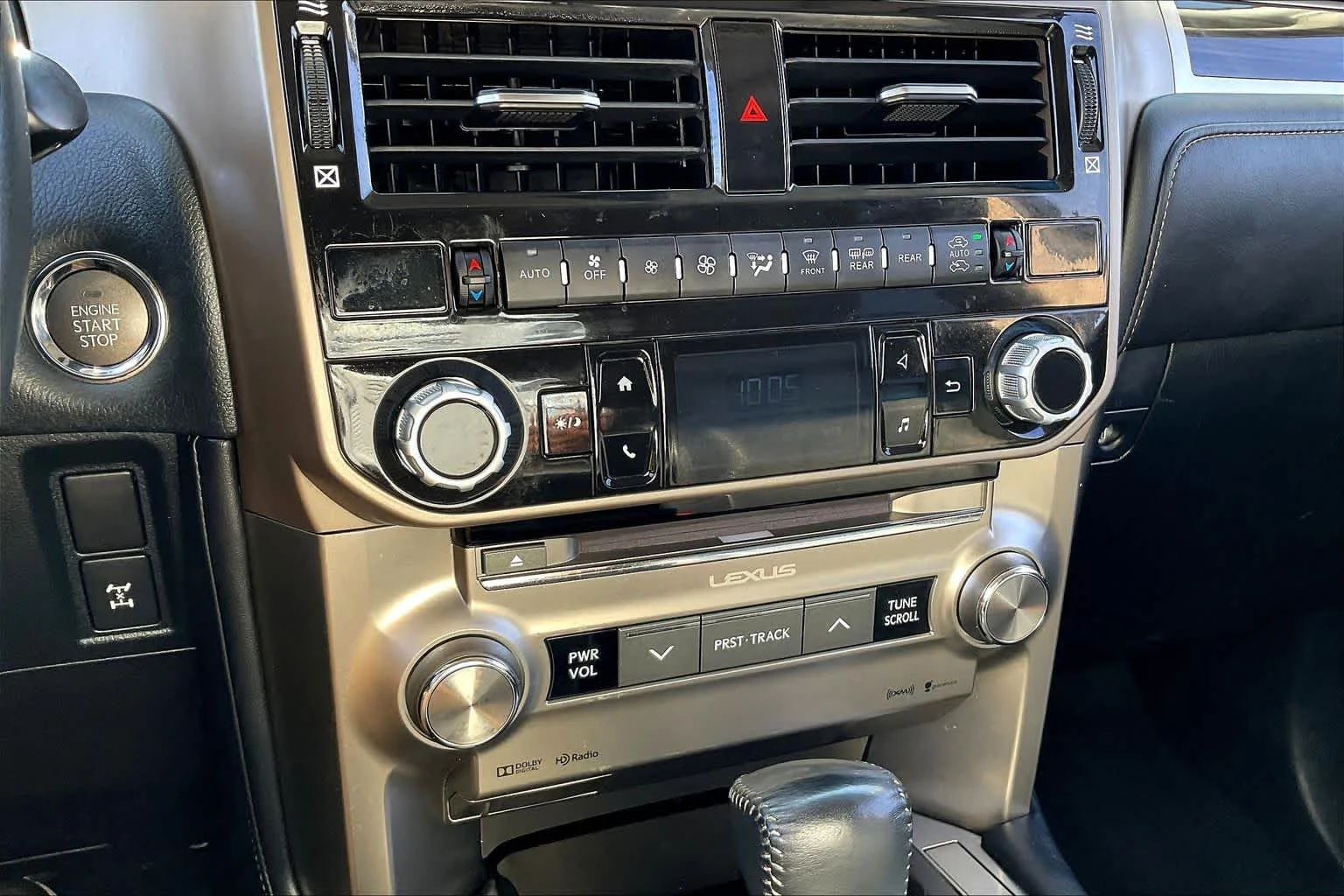 Used 2016 Silver Lining Metallic Lexus  image 33