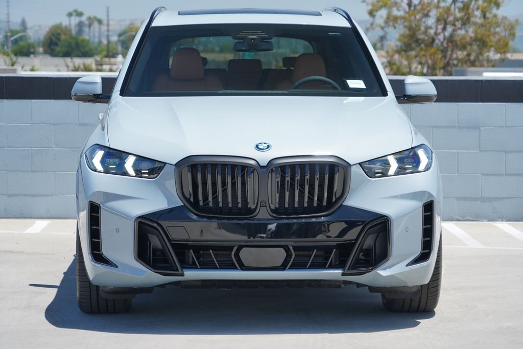 New 2026 Brooklyn Grey Metallic BMW xDrive50e image 2