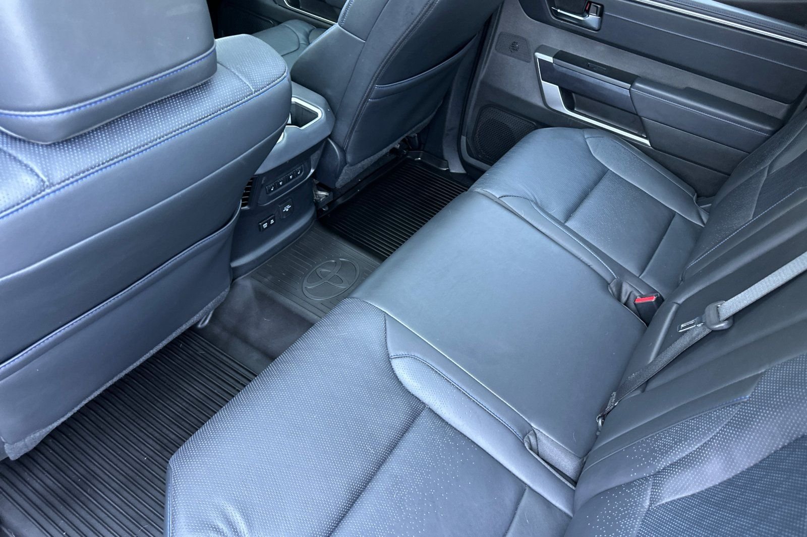 Used 2024 Gray Toyota Platinum image 12