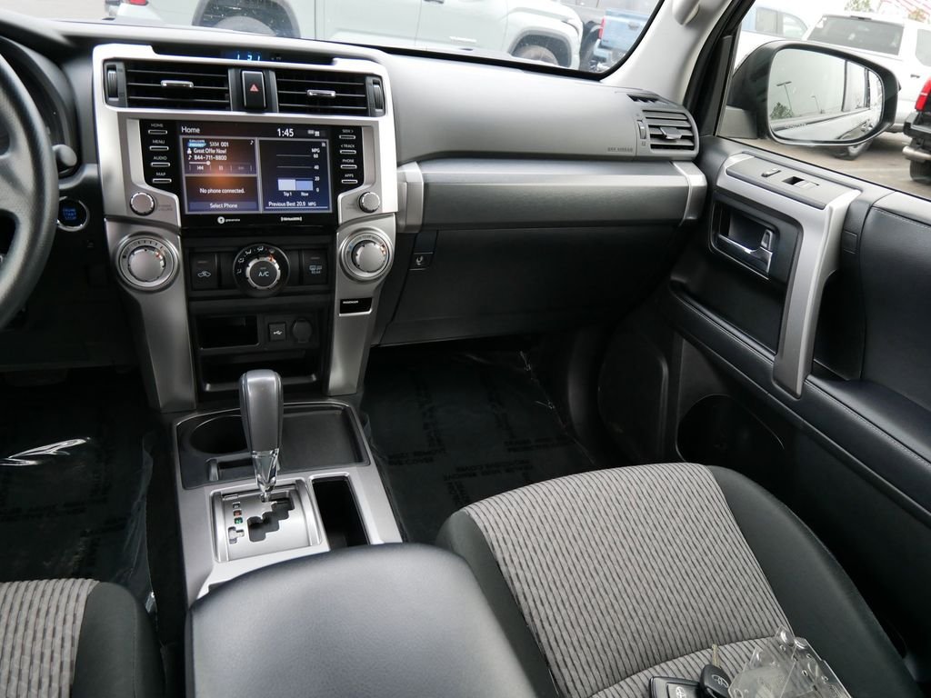 2024 Toyota 4Runner SR5 - Photo 15