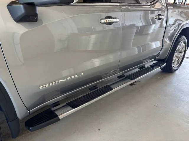 Used 2026 Sterling Metallic GMC Denali image 17