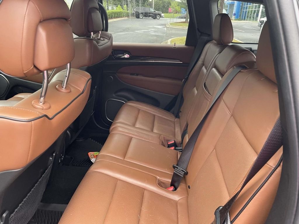 2020 Jeep Grand Cherokee Overland - Photo 15