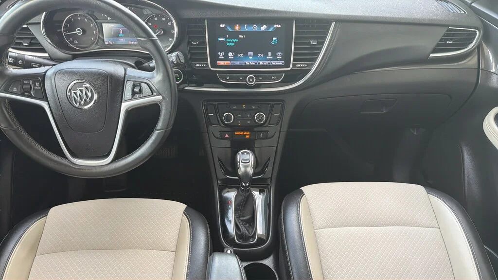 Used 2020 Satin Steel Buick Sport Touring image 8