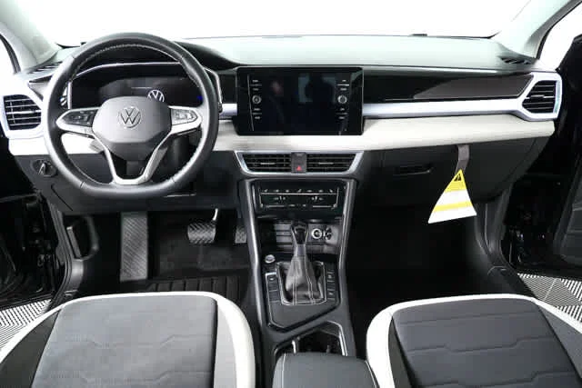 New 2026 Deep Black Pearl Volkswagen SE image 17