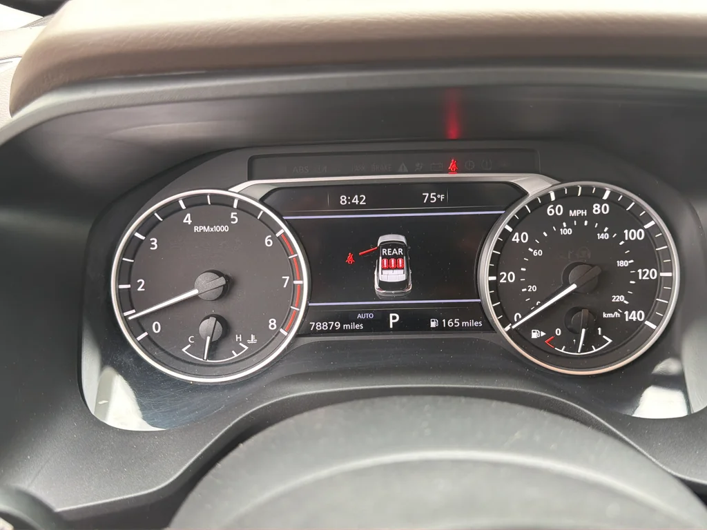 Used 2023 Gray Nissan SL image 30
