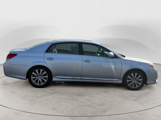 Used 2011 Silver Toyota Limited image 4
