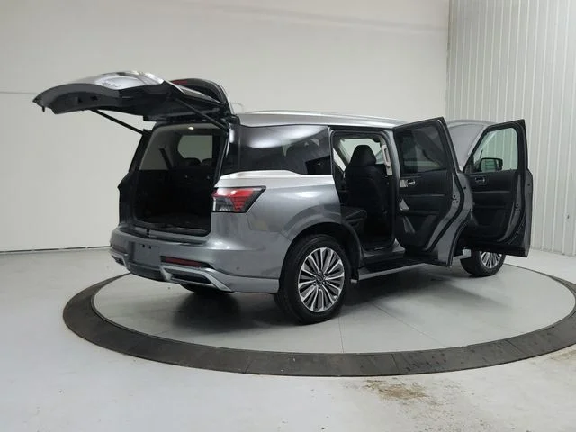 Used 2025  INFINITI SENSORY image 15