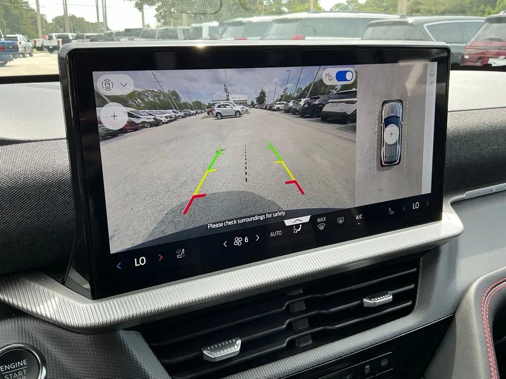 Used 2025 Gray Ford ST-Line image 37