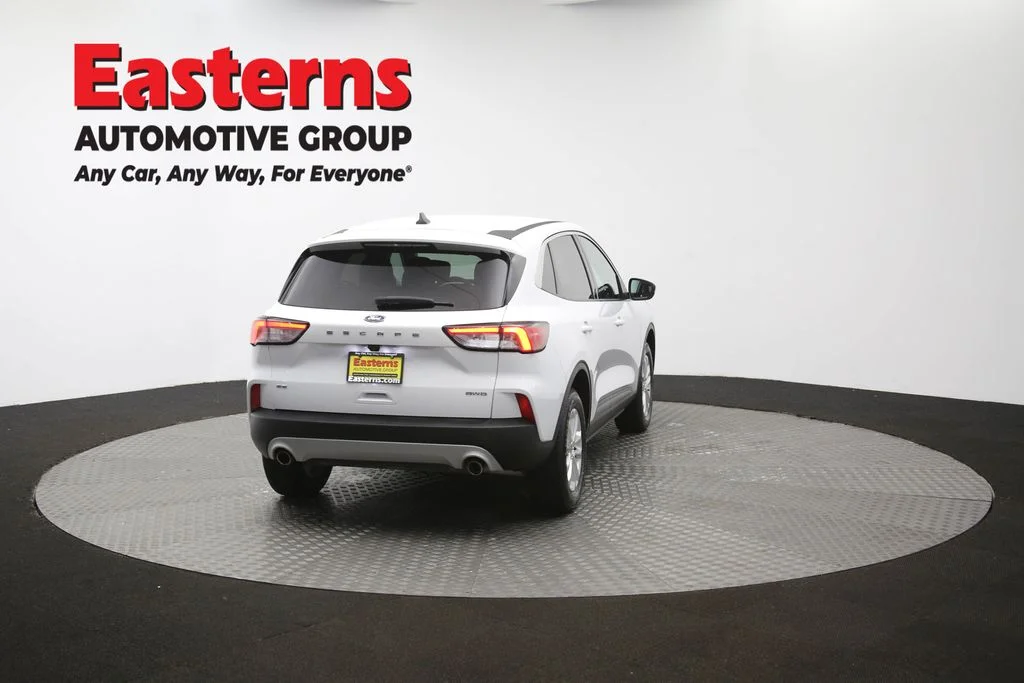 Used 2021 White Ford SE image 39
