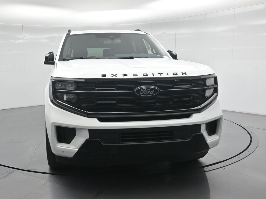 New 2026 Oxford White Ford Platinum image 40