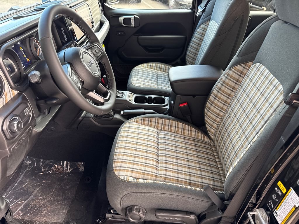 New 2026 Black Clearcoat Jeep 85th Anniversary Edition image 25