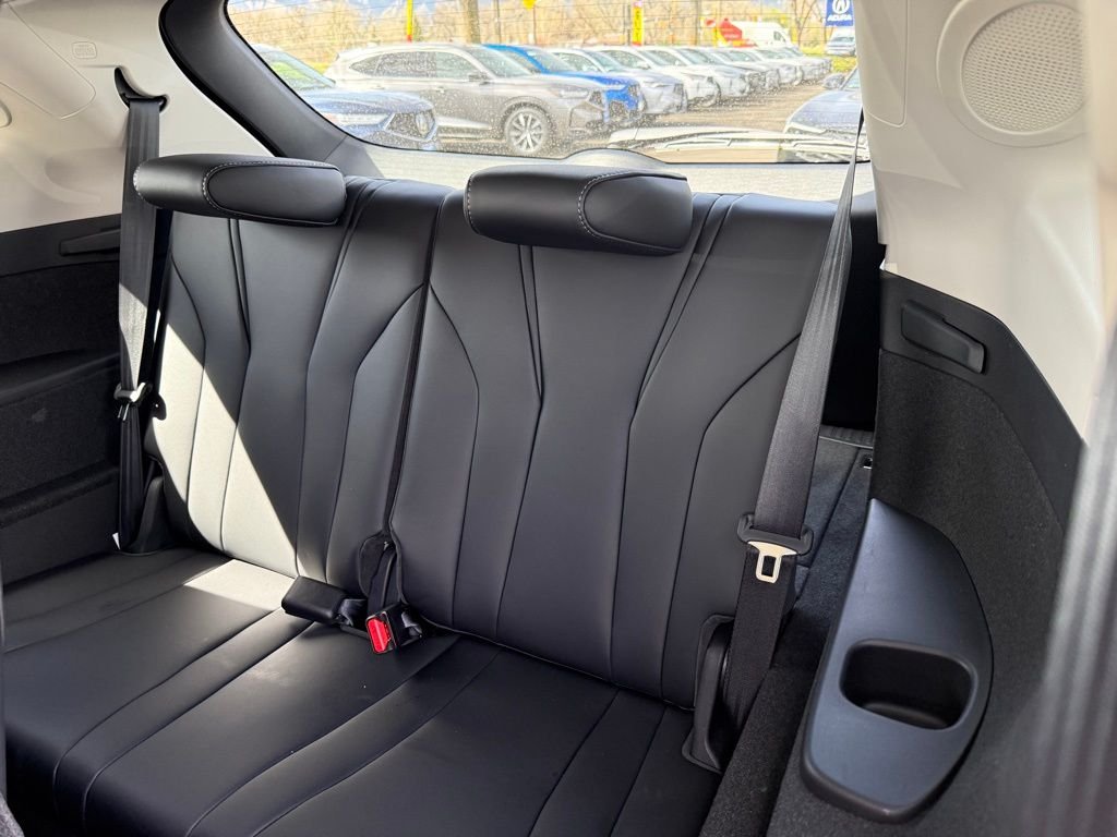 New 2026 Liquid Carbon Metallic Acura Technology Package image 16