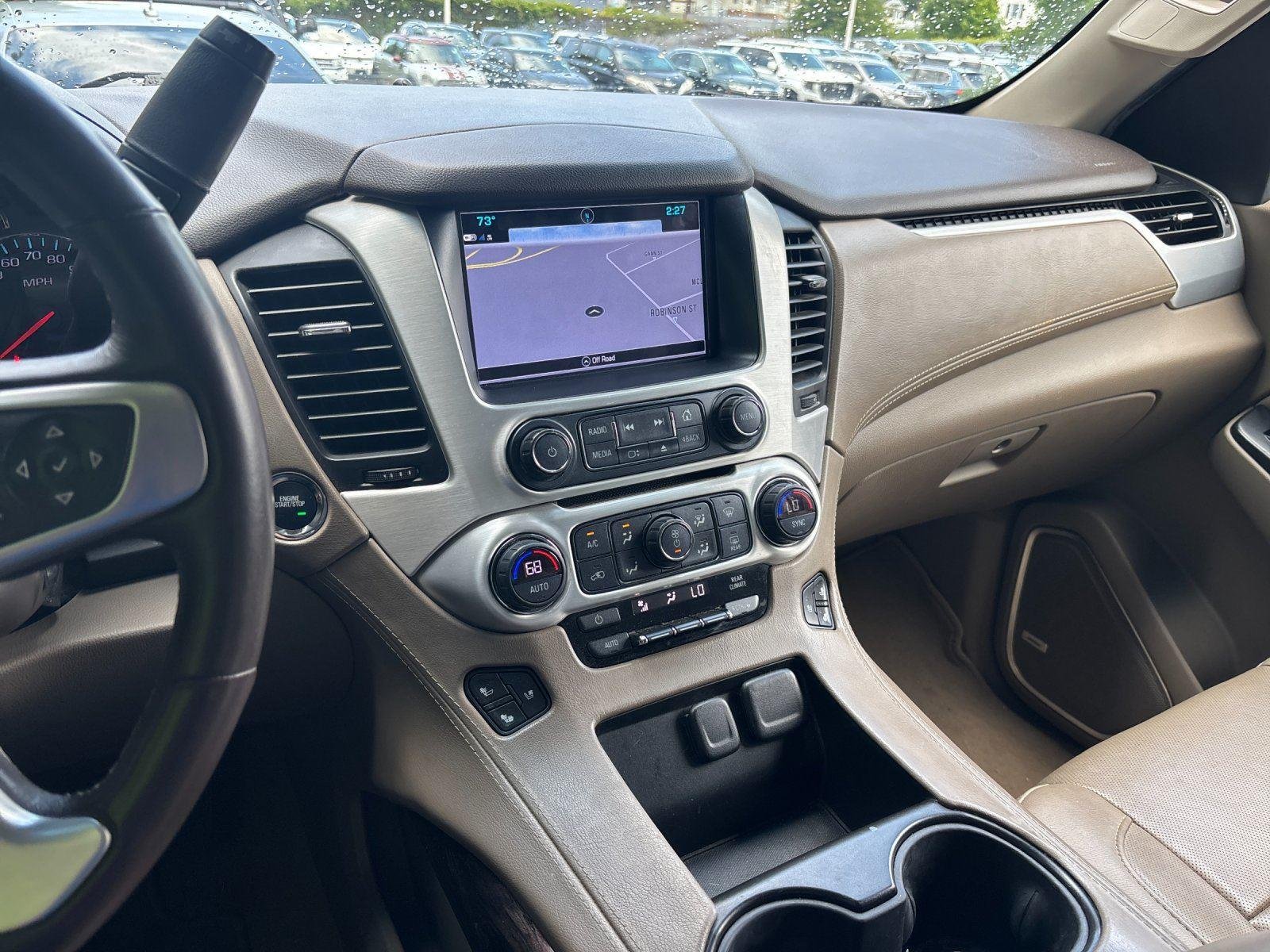 Used 2017 Iridium Metallic GMC SLT image 27