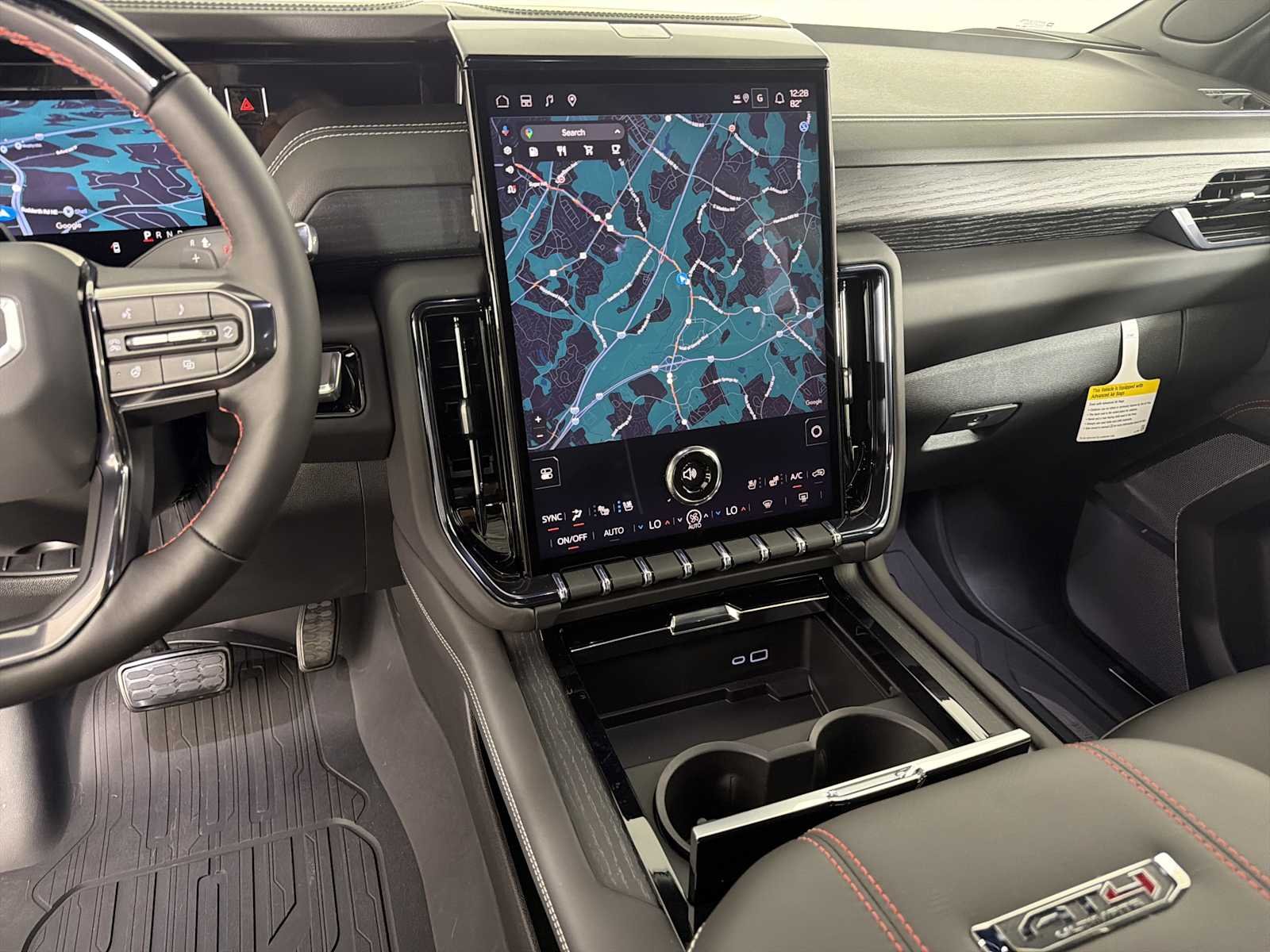 2026 GMC Yukon XL AT4 Ultimate - Photo 31