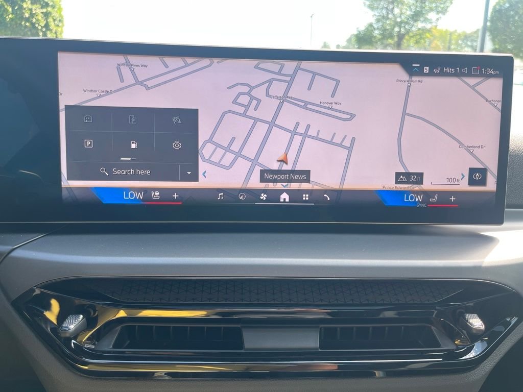 2025 BMW 2 Series 230i - Photo 22