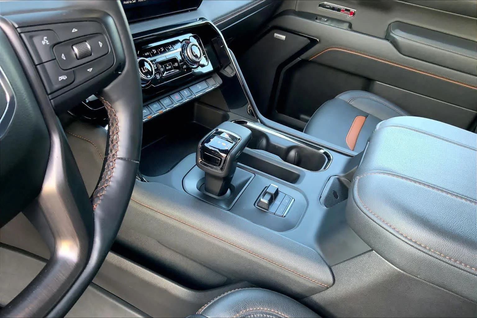 Used 2023 Sterling Metallic GMC AT4 image 16