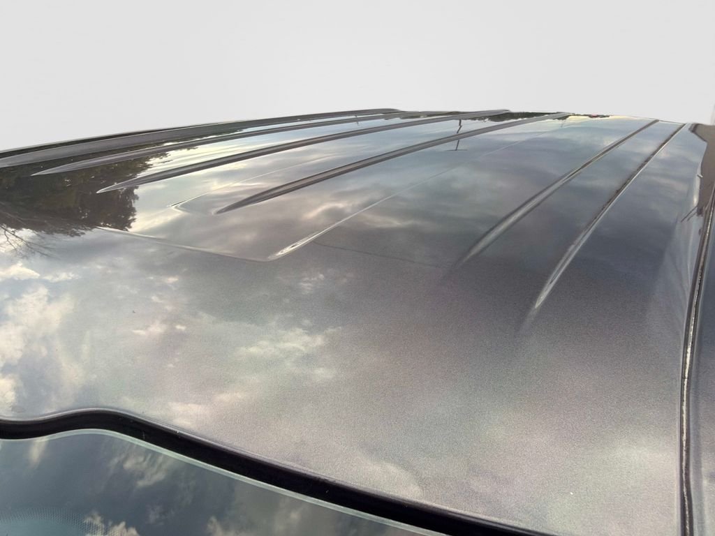 Used 2019 Gray Ford XL image 32