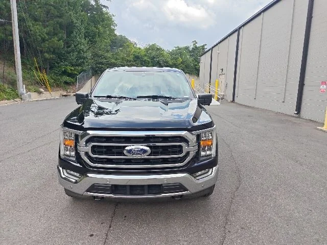Used 2022 Black Ford XLT image 7