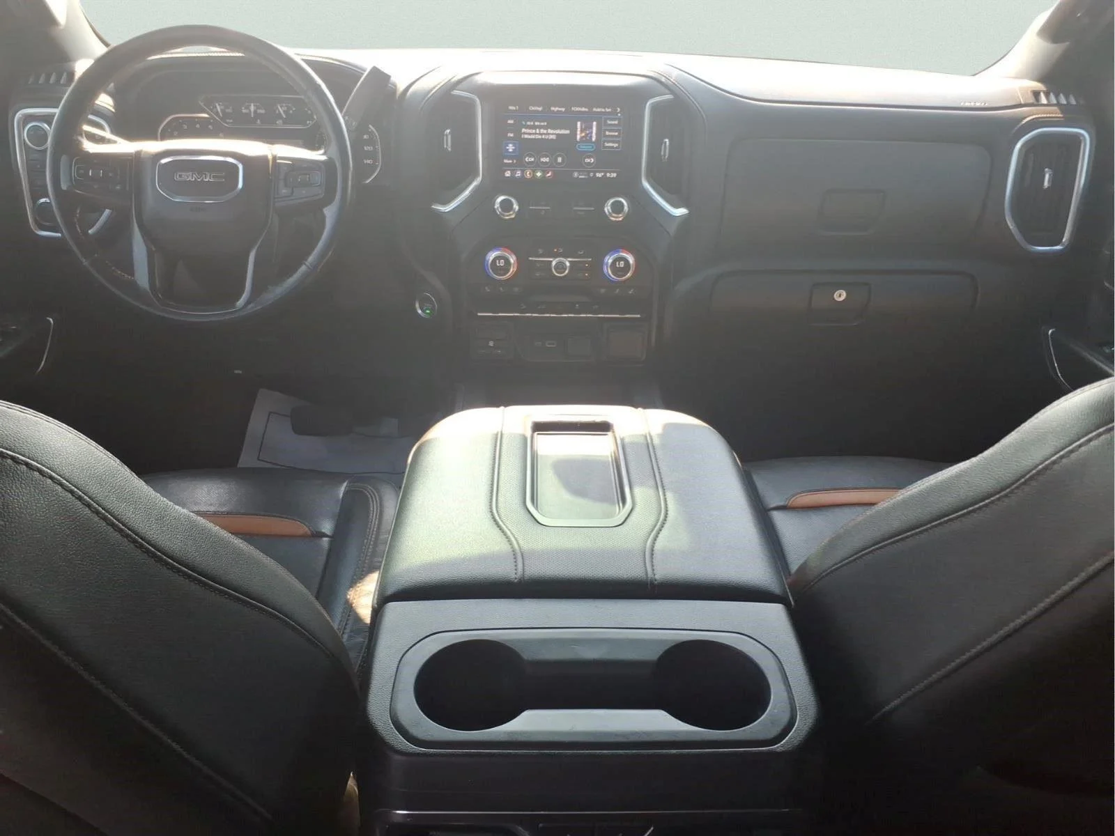 Used 2021 SUMMIT WHITE GMC AT4 image 14