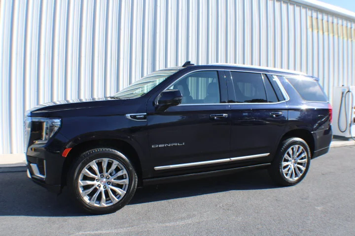 Certified Used 2023 MIDNIGHT BLUE METALLIC GMC Denali image 4