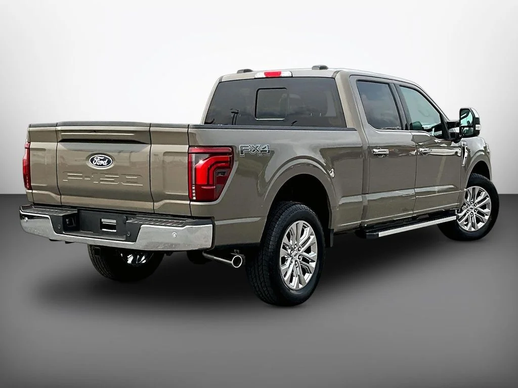 New 2026 Marsh Gray Ford Lariat® image 15