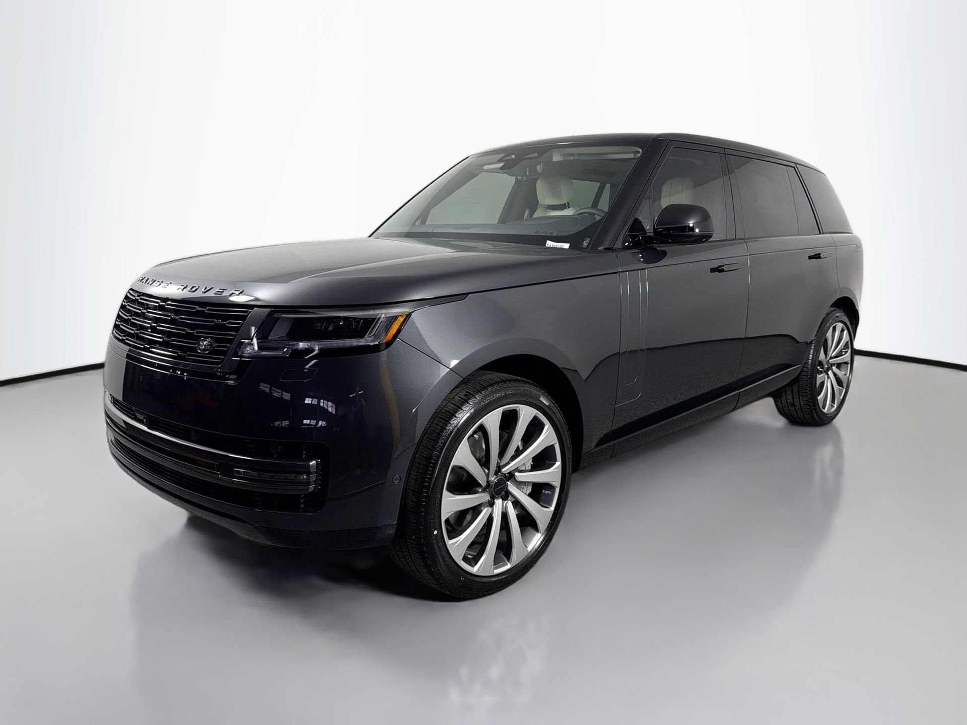 2026 Land Rover Range Rover SE