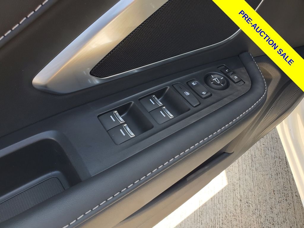 Used 2025 White Acura Base image 21