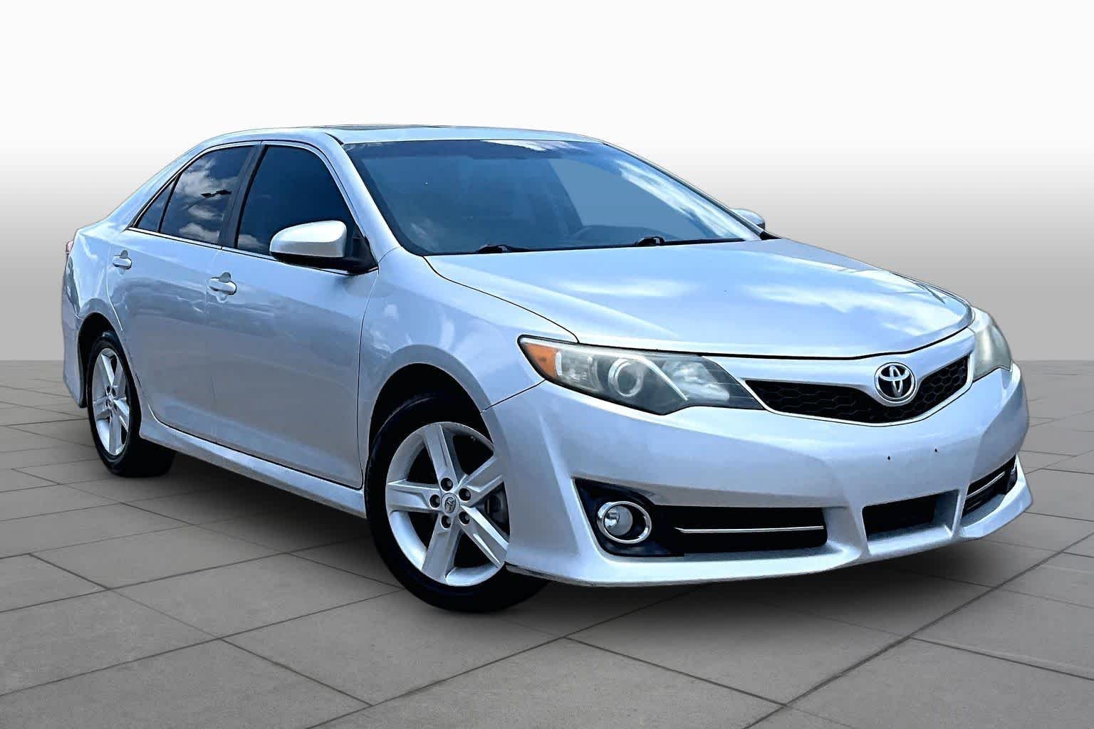 Used 2012 Classic Silver Metallic Toyota SE image 2