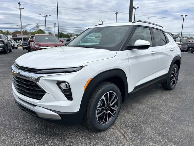 New 2026 Summit White Chevrolet LT image 8