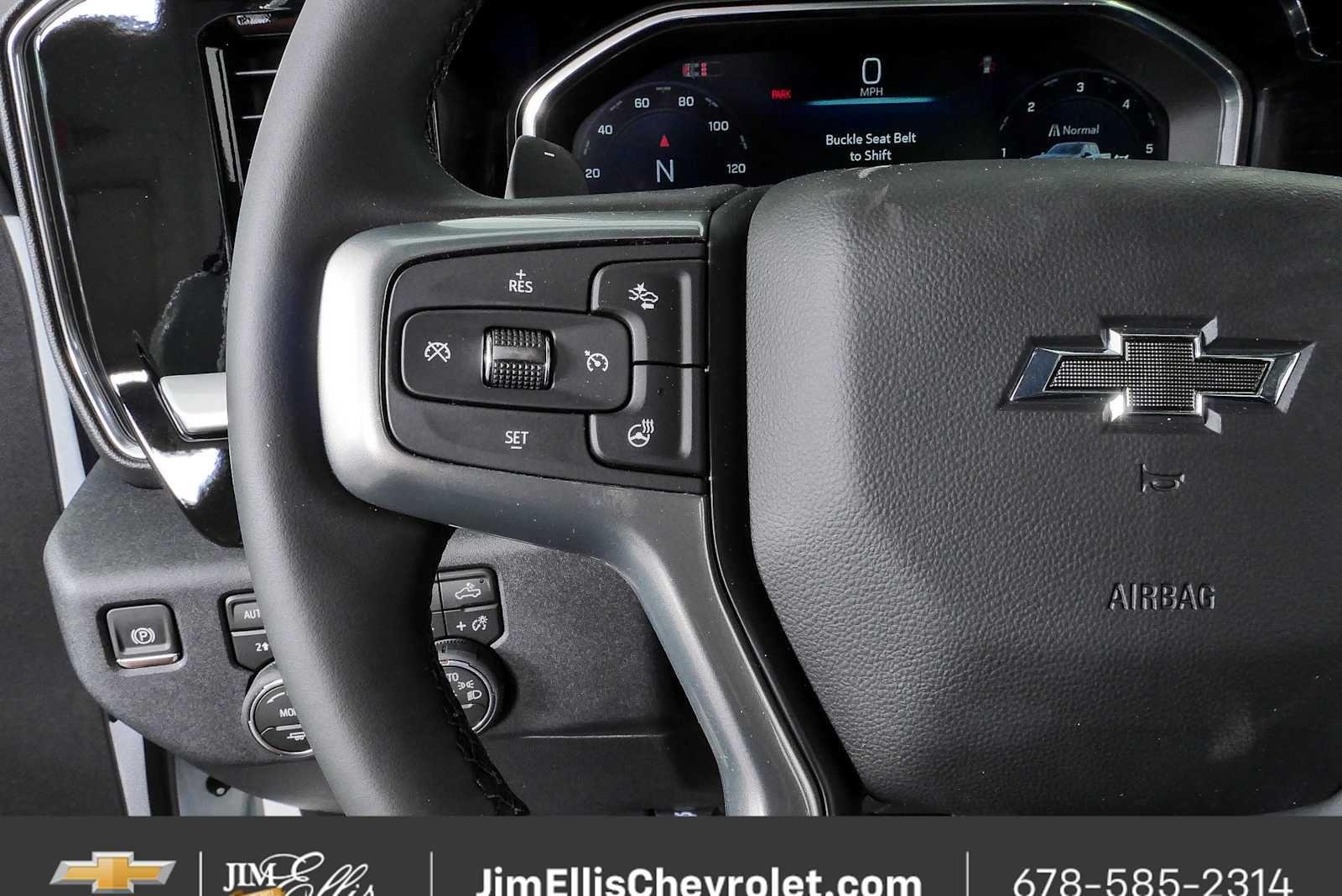 New 2026 Summit White Chevrolet RST image 10