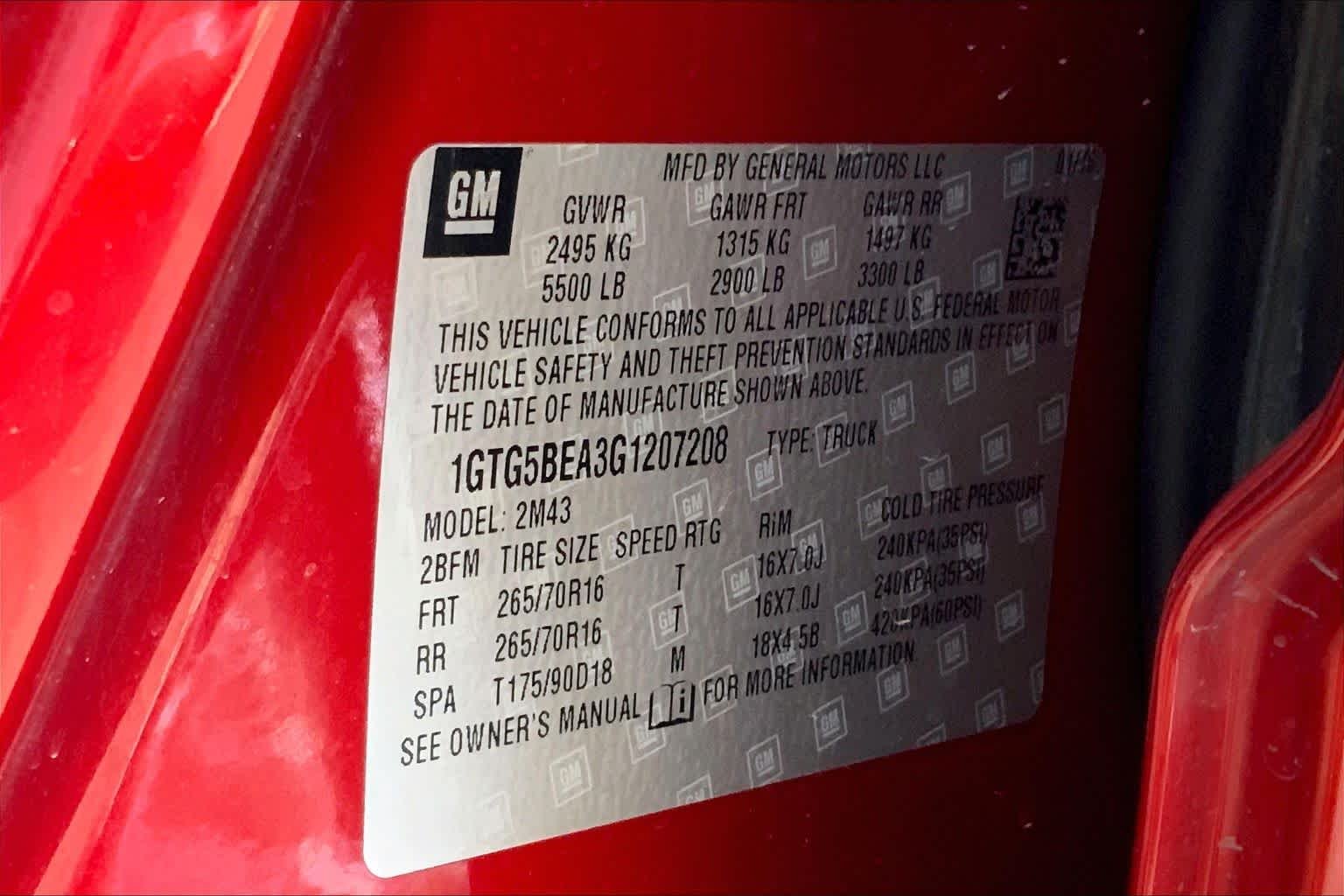 Used 2016 Copper Red Metallic GMC 2WD image 35
