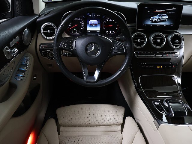Used 2017 Black Mercedes-Benz GLC 300 image 14