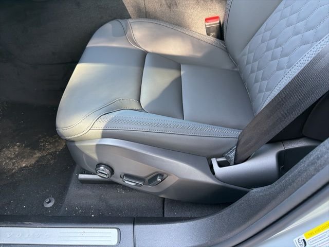 New 2026 Vapour Grey Volvo Plus image 15