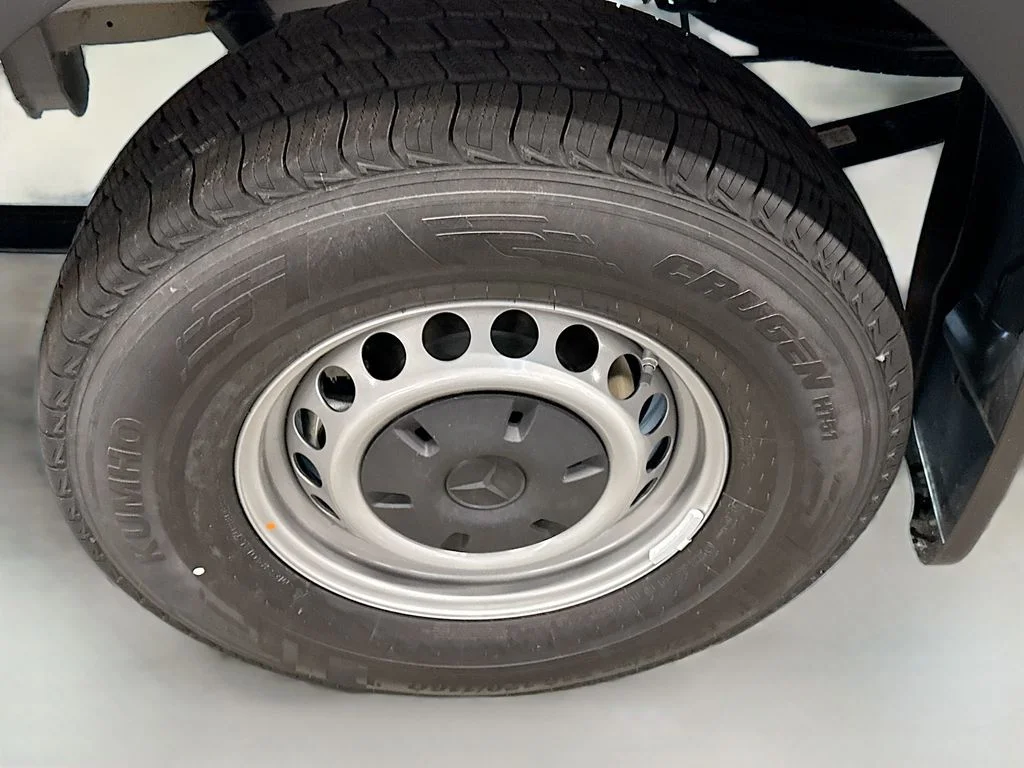 New 2026  Mercedes-Benz  image 18