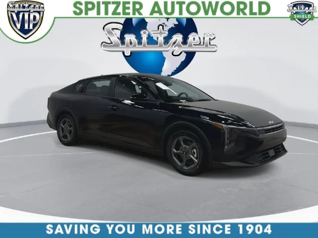 New 2027 Aurora Black Pearl Kia LXS image 4