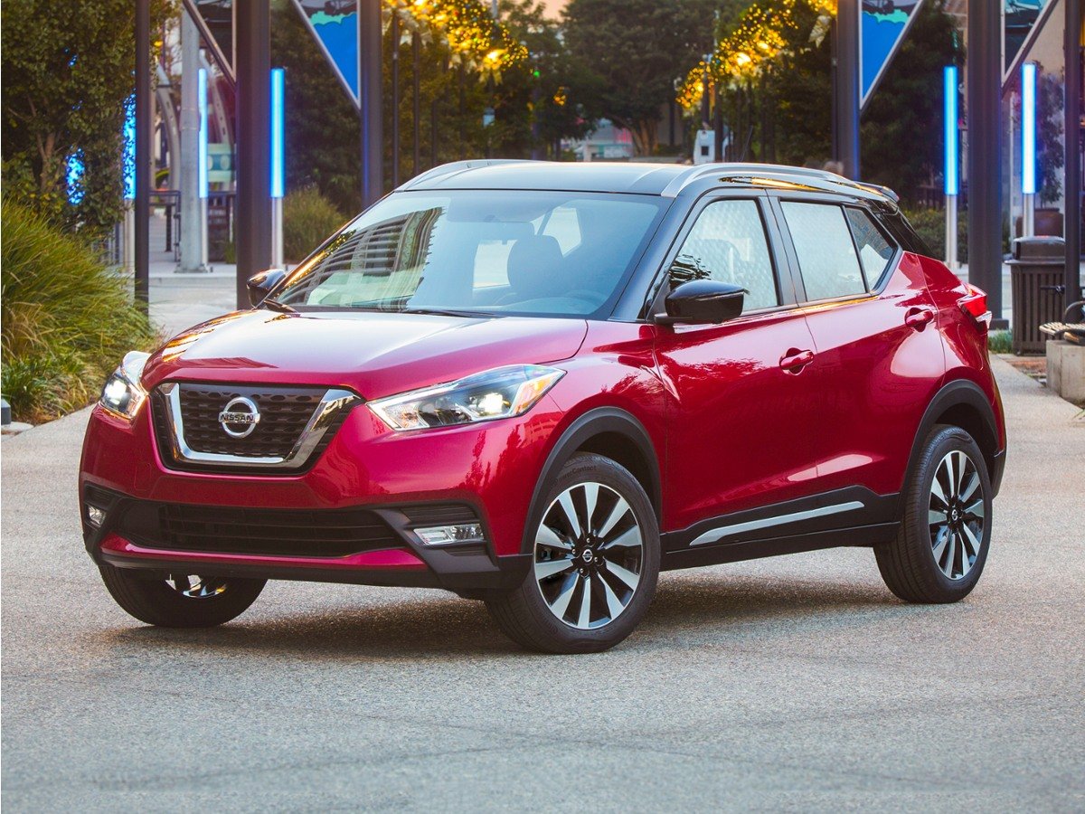 Used 2020 Blue Nissan SR image 1