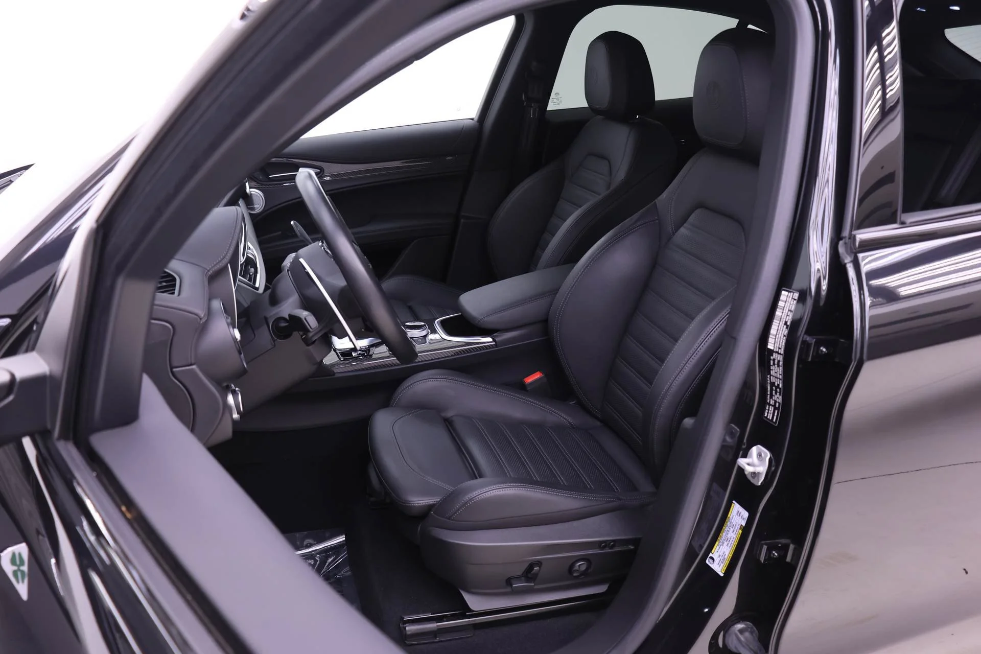 Used 2023 Black Alfa Romeo Quadrifoglio image 6