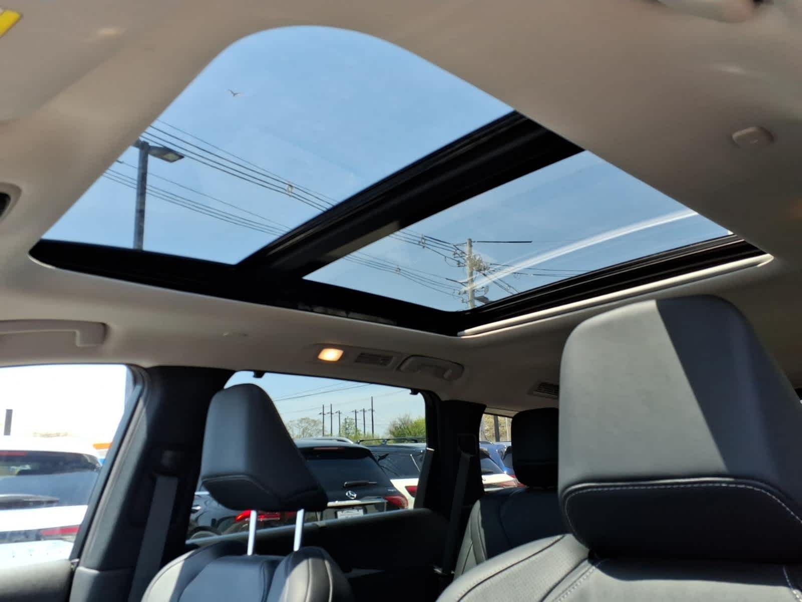 New 2025 Harbor Gray INFINITI Sensory AWD image 9