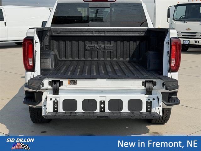 2026 GMC Sierra 1500 SLT - Photo 5