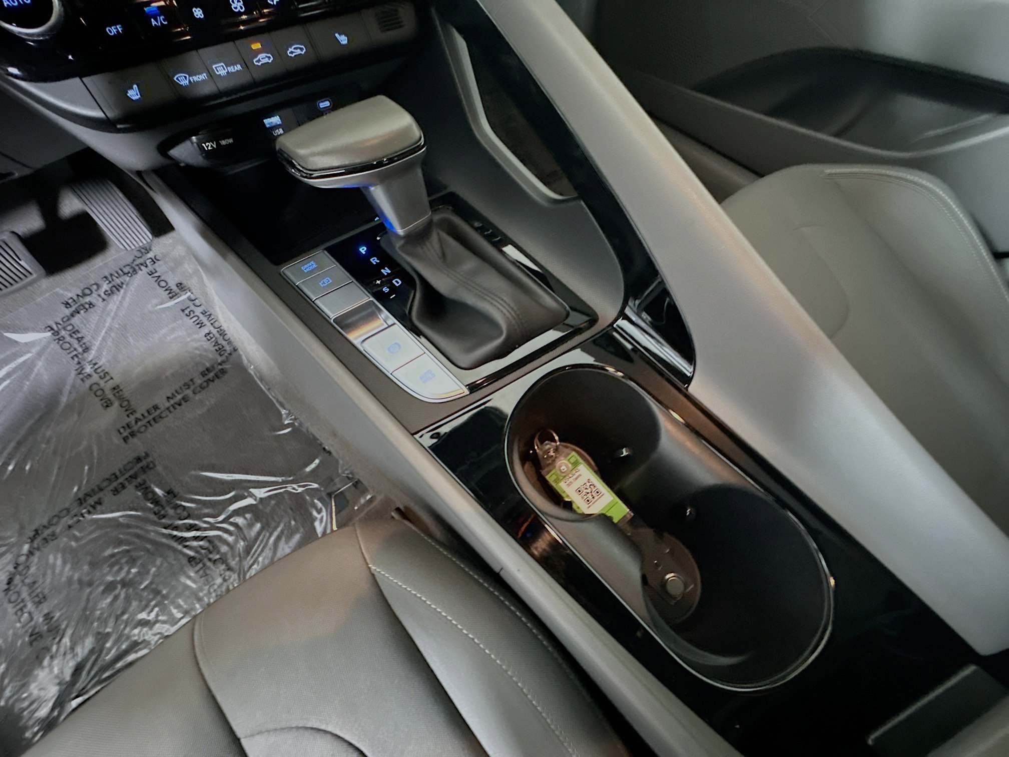 Used 2025 Abyss Black Hyundai SEL Convenience image 22