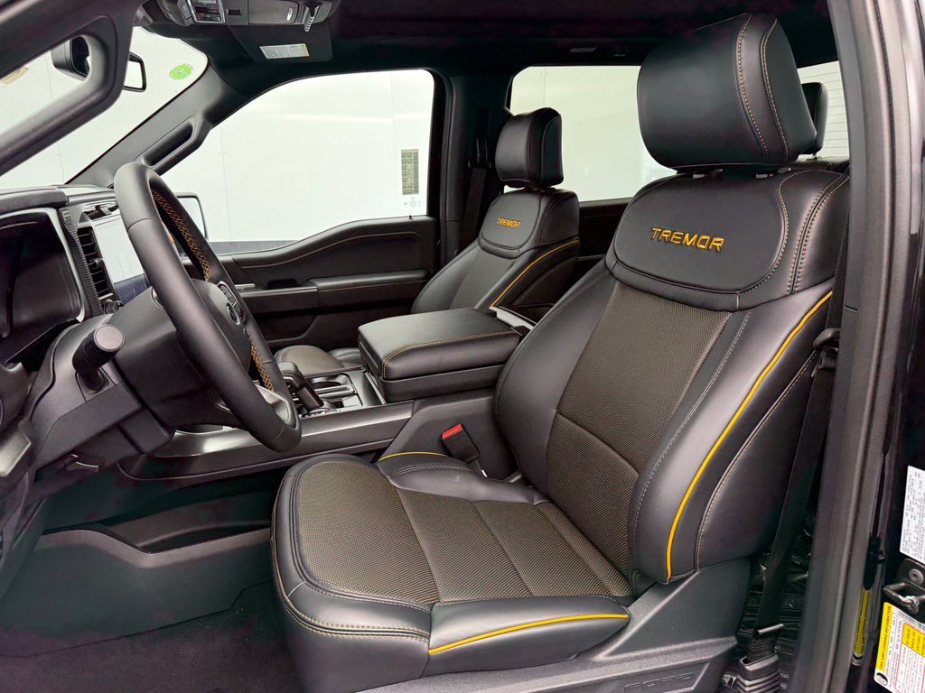 New 2026 Agate Black Metallic Ford Tremor® image 60