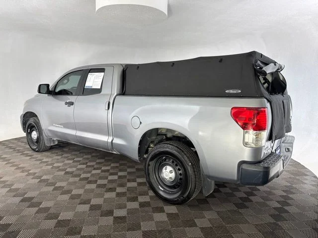 Used 2010  Toyota Grade image 9