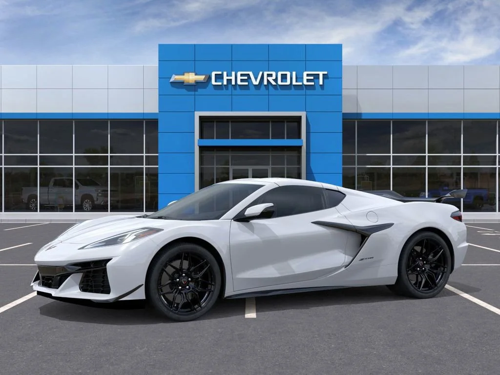 New 2026 Arctic White Chevrolet 3LZ image 2